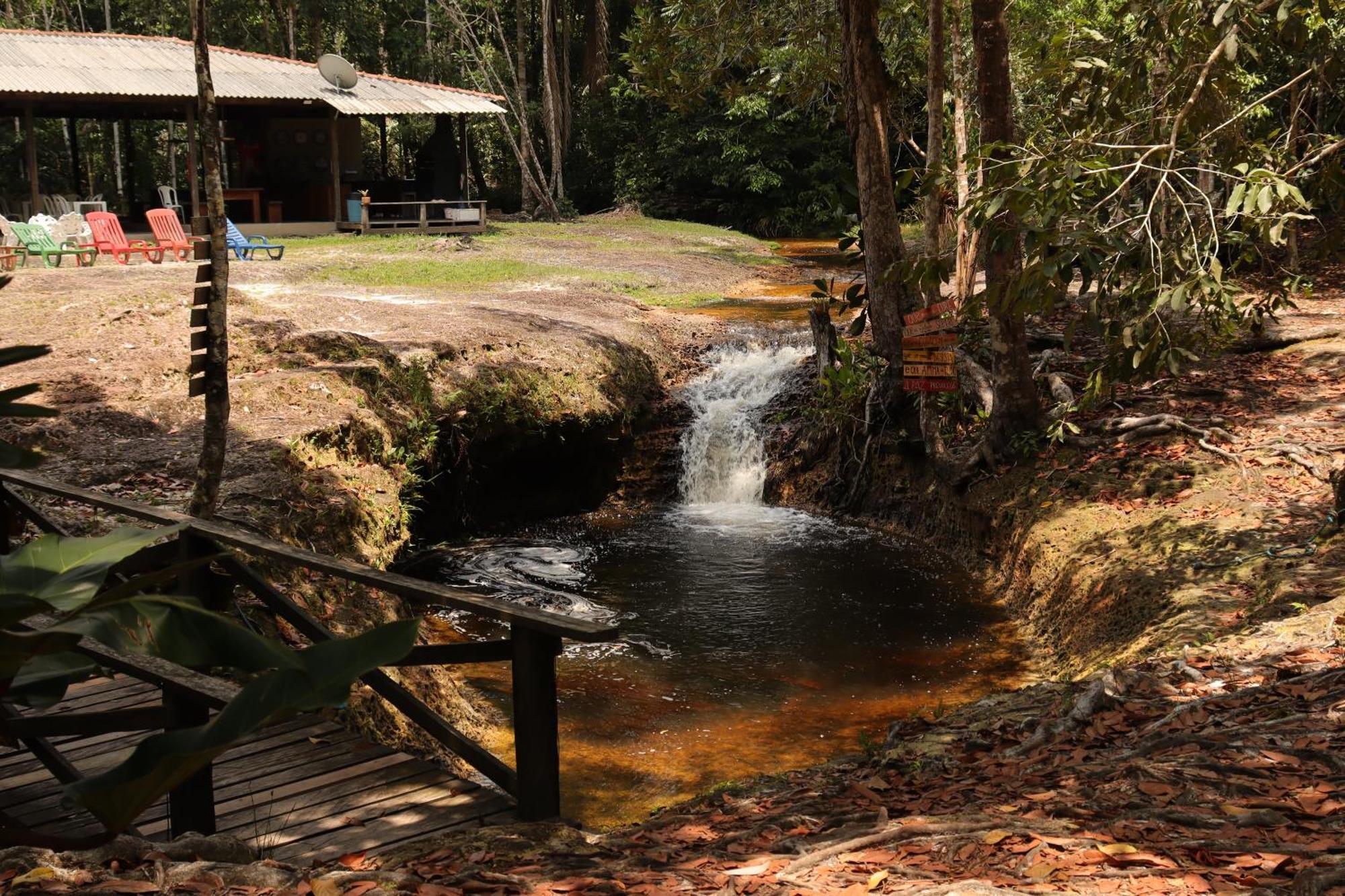 Pousada Paraiso Do Calango Azul Presidente Figueiredo Eksteriør billede
